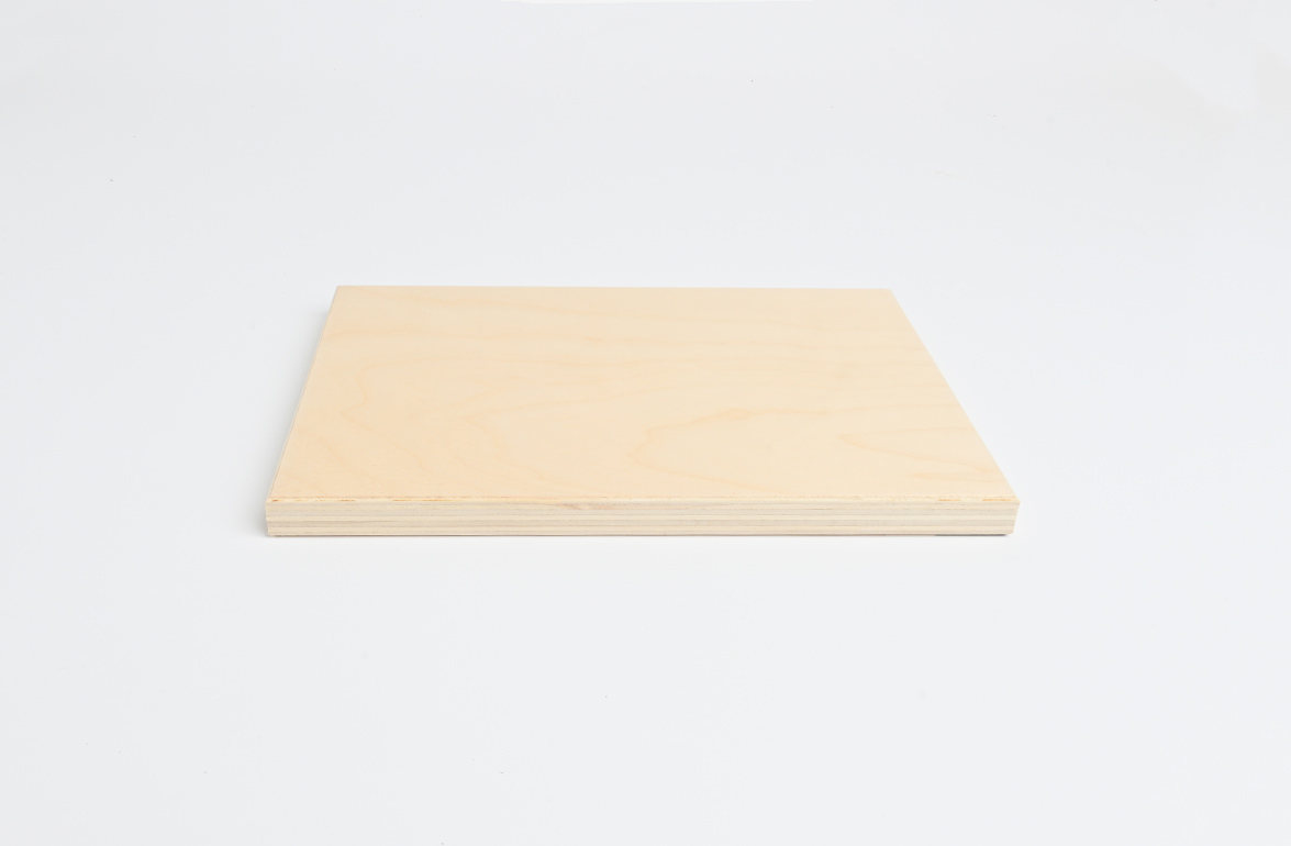 Poppelkrydsfiner m/ Birk B/BB, int. lim, 70% PEFC